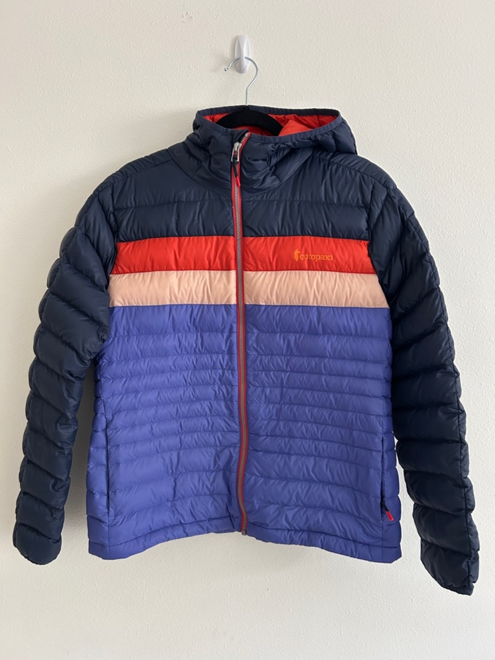 Cotopaxi Women's Medium Fuego Hooded Down Jacket Blue Ink Amethyst Large